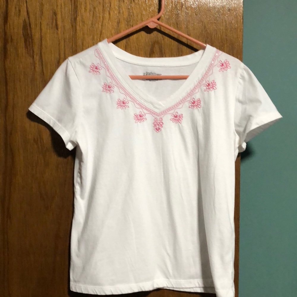 t-shirt with embroidery